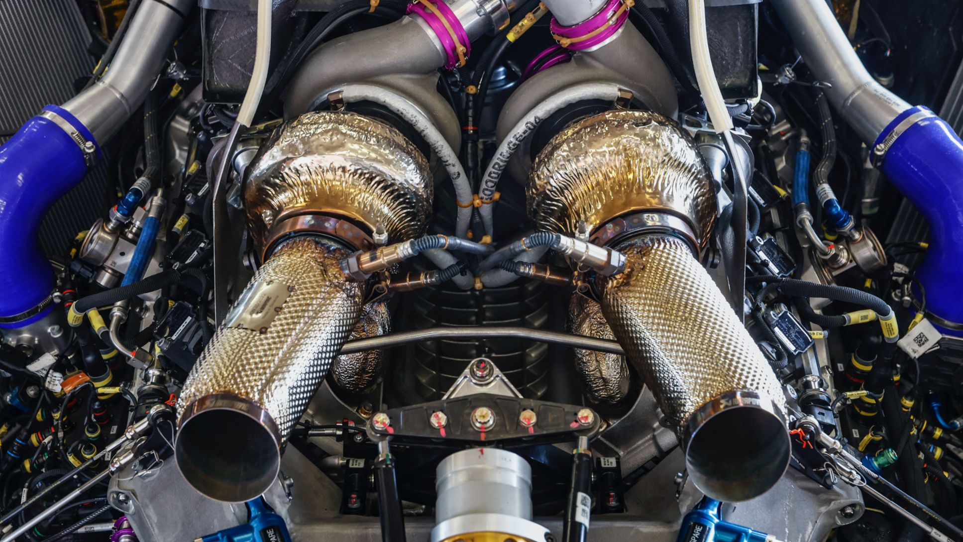 Porsche 963, V8 twin turbo engine, 2023, Porsche AG