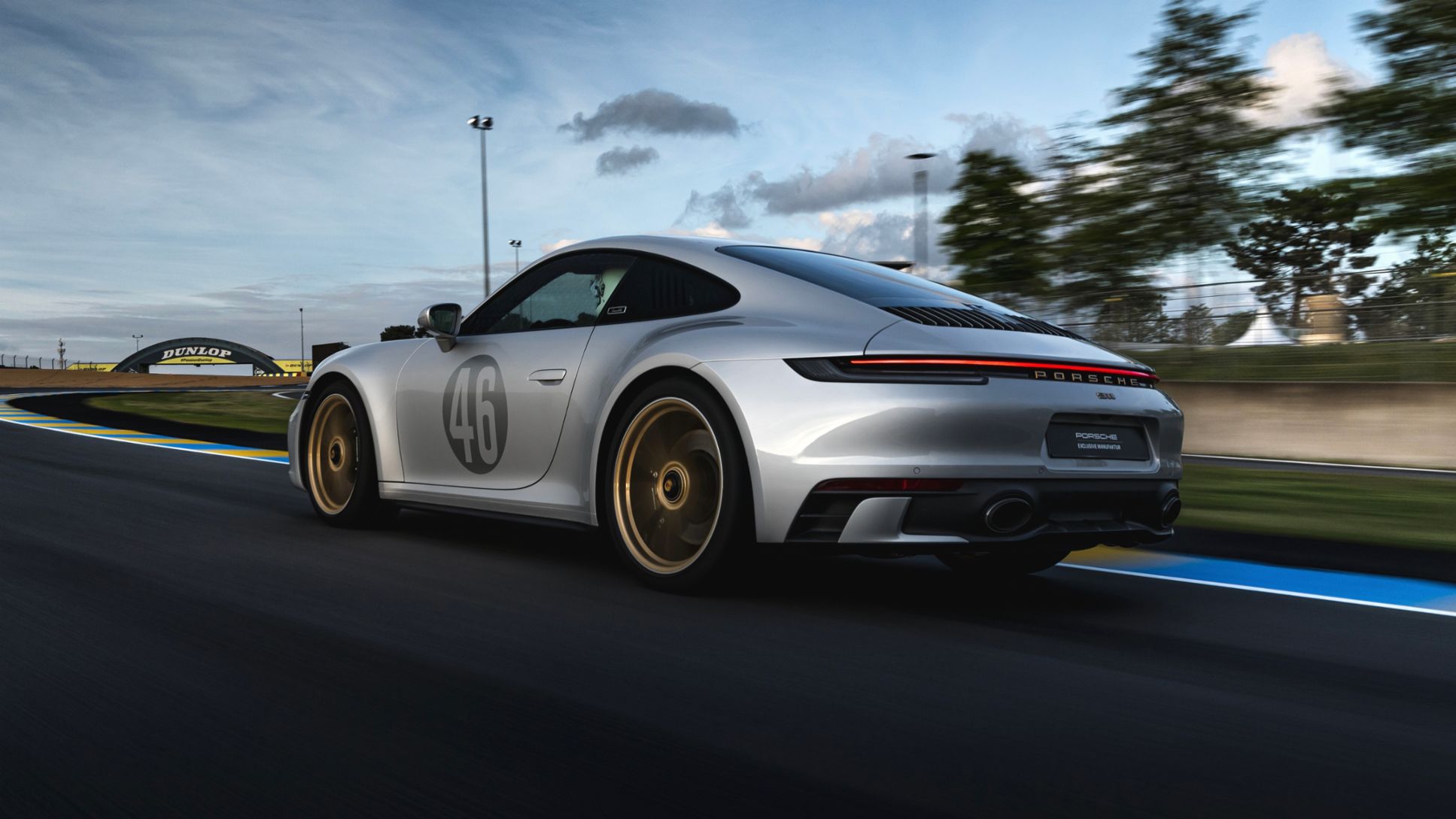 Porsche 911 Carrera GTS Le Mans Centenaire Edition, Le Mans, Frankreich, 2023, Porsche AG