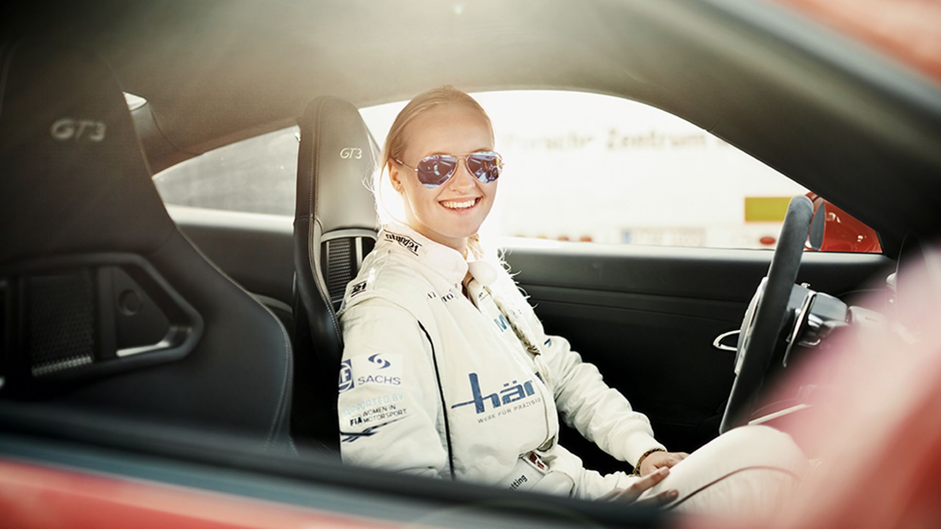 Michelle Gatting, Porsche-Carrera-Cup-Pilotin, 911 GT3, 2014, Porsche AG