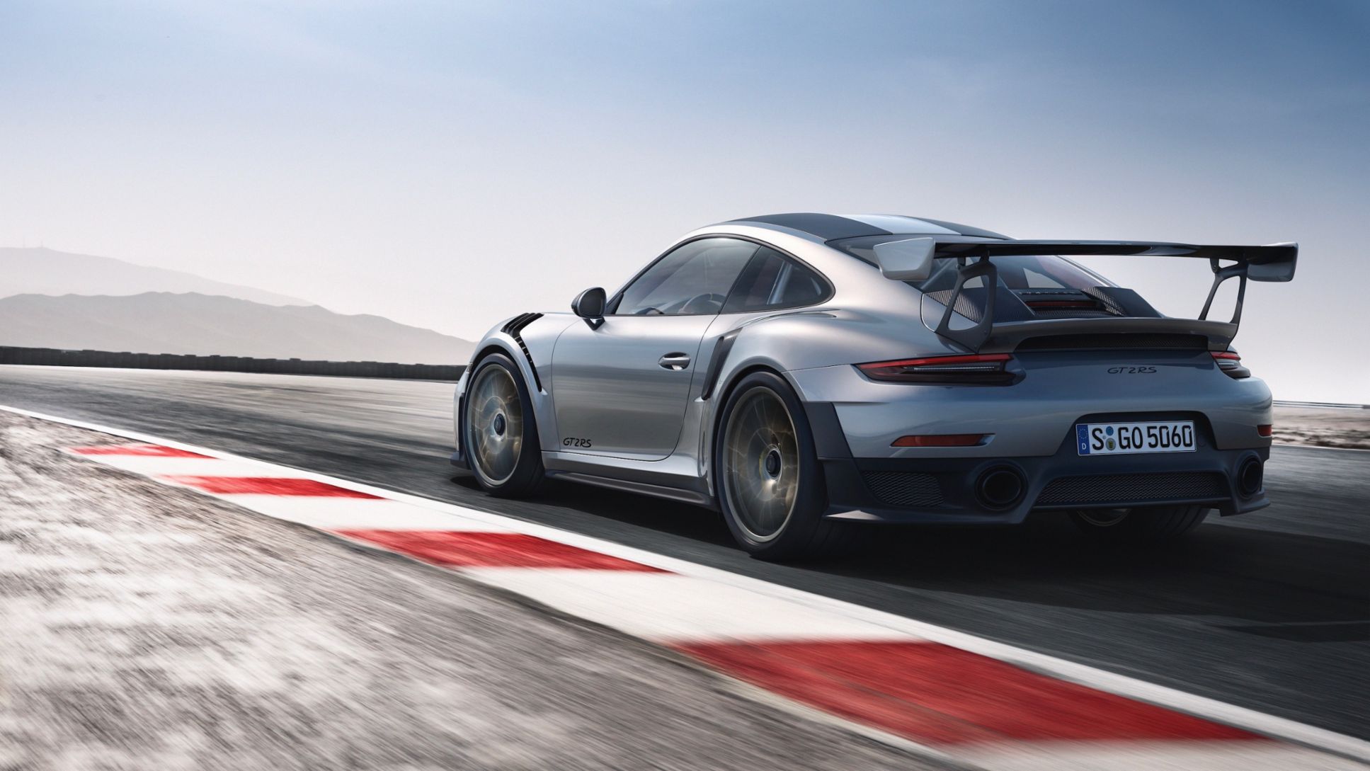 Porsche unveils the most powerful 911 of all time - Porsche Newsroom