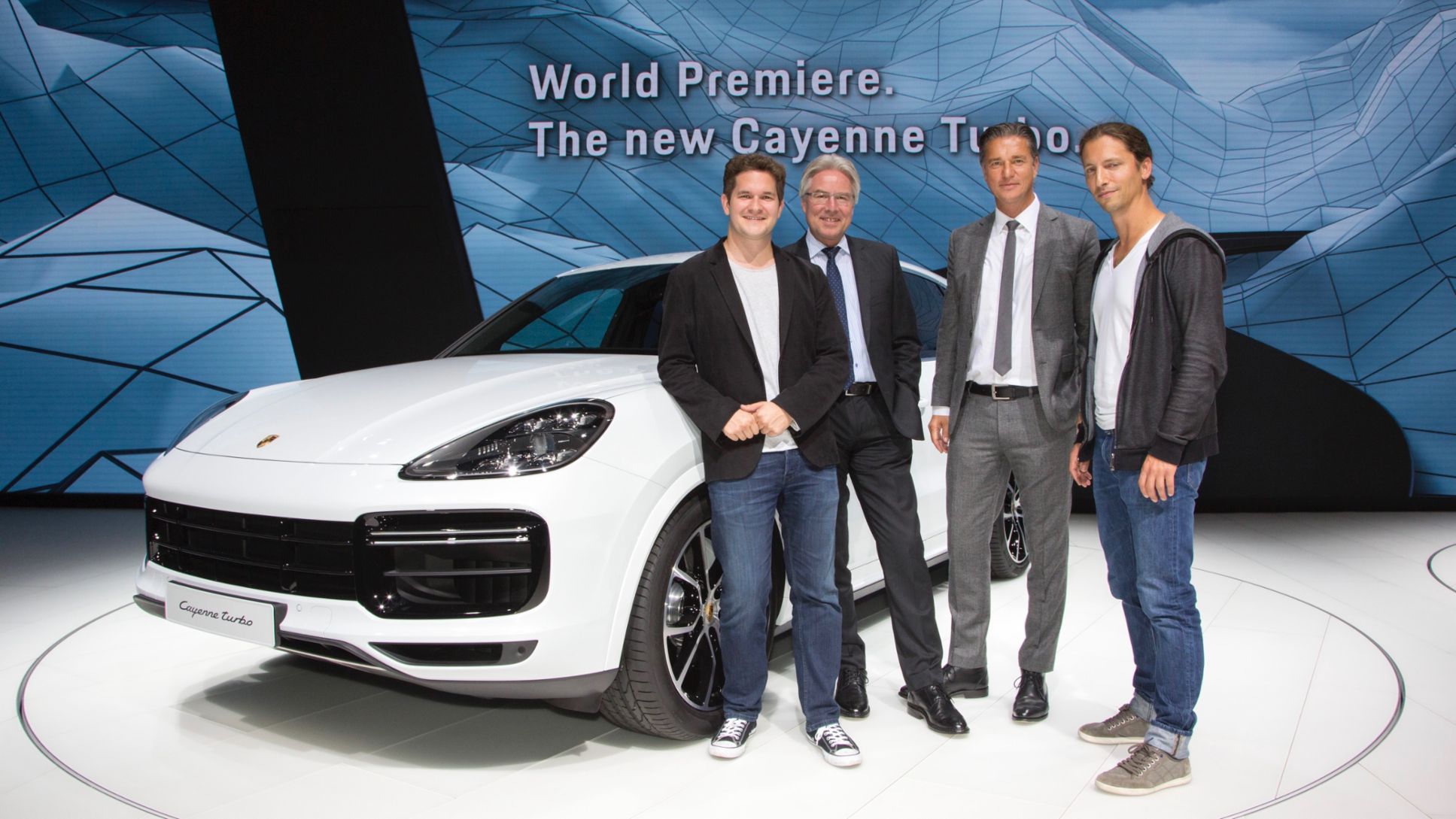 Thomas Bachem, Chancellor of CODE University, Andreas Haffner, Member of the Executive Board, Human Resources and Social Affairs at Porsche, Lutz Meschke, Vice President and Member of the Executive Board, Finance and IT at Porsche, Manuel Dolderer, President of CODE University, l-r, Cayenne Turbo, 2017, Porsche AG