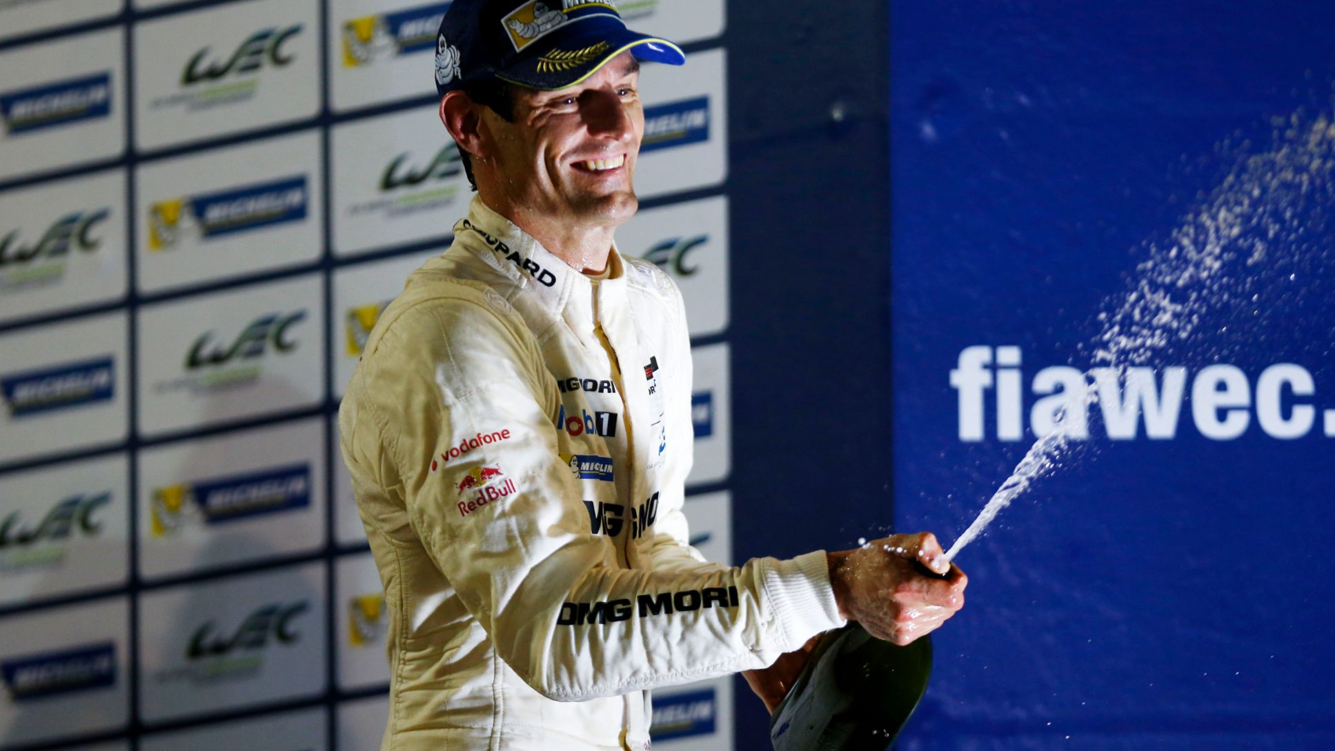 Porsche Team: Mark Webber