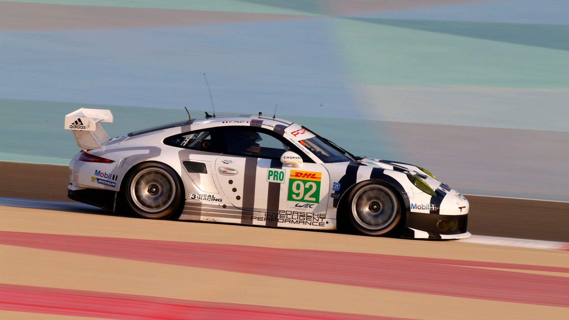 Porsche 911 RSR, Porsche Team Manthey
