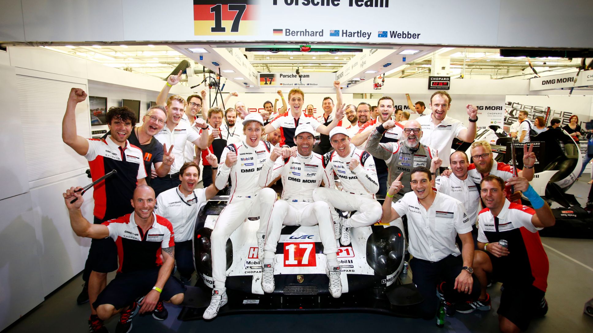 Porsche 919 Hybrid, Porsche Team: Brendon Hartley, Mark Webber, Timo Bernhard (l-r)