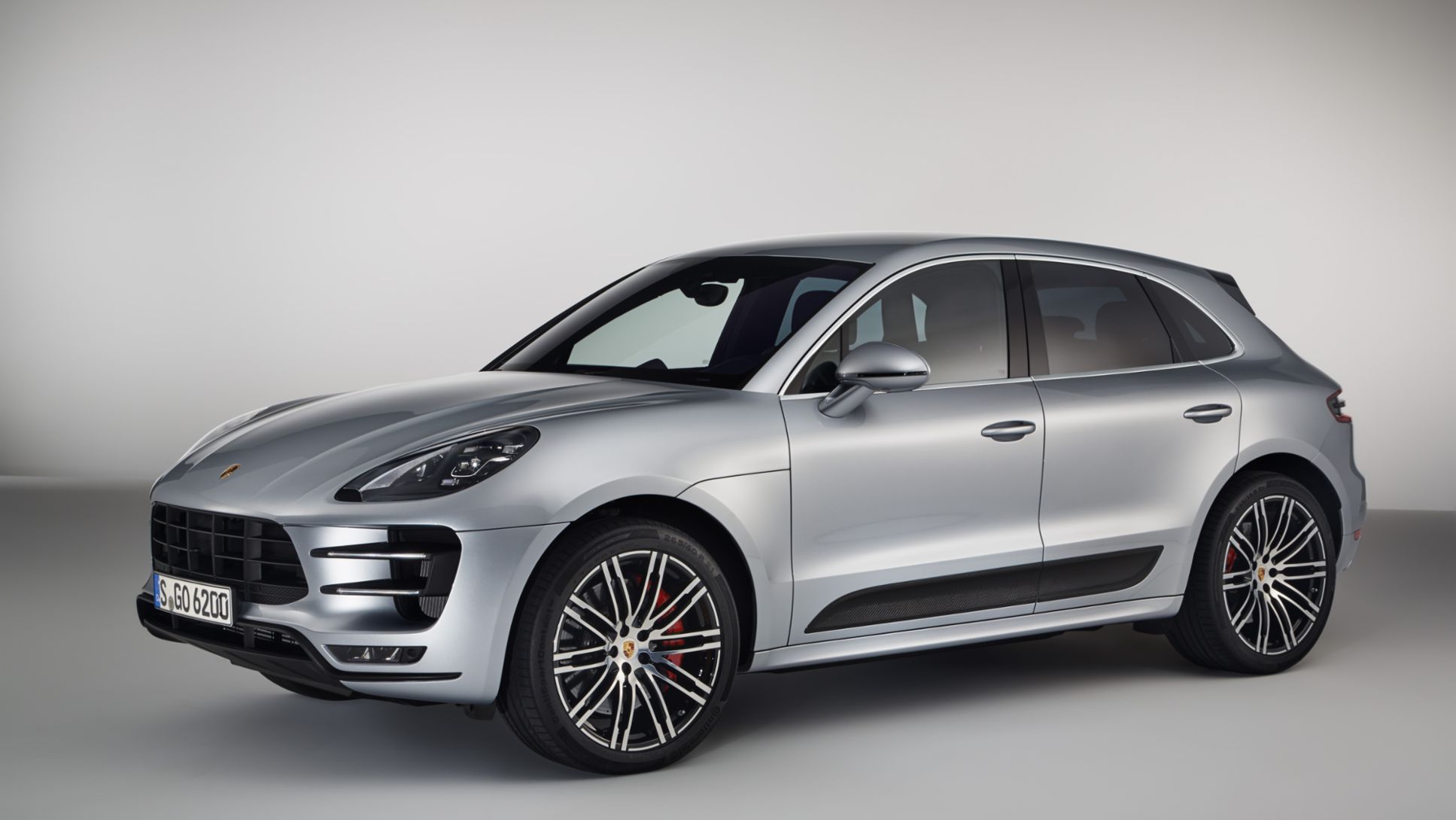 Macan Turbo con pacchetto Performance