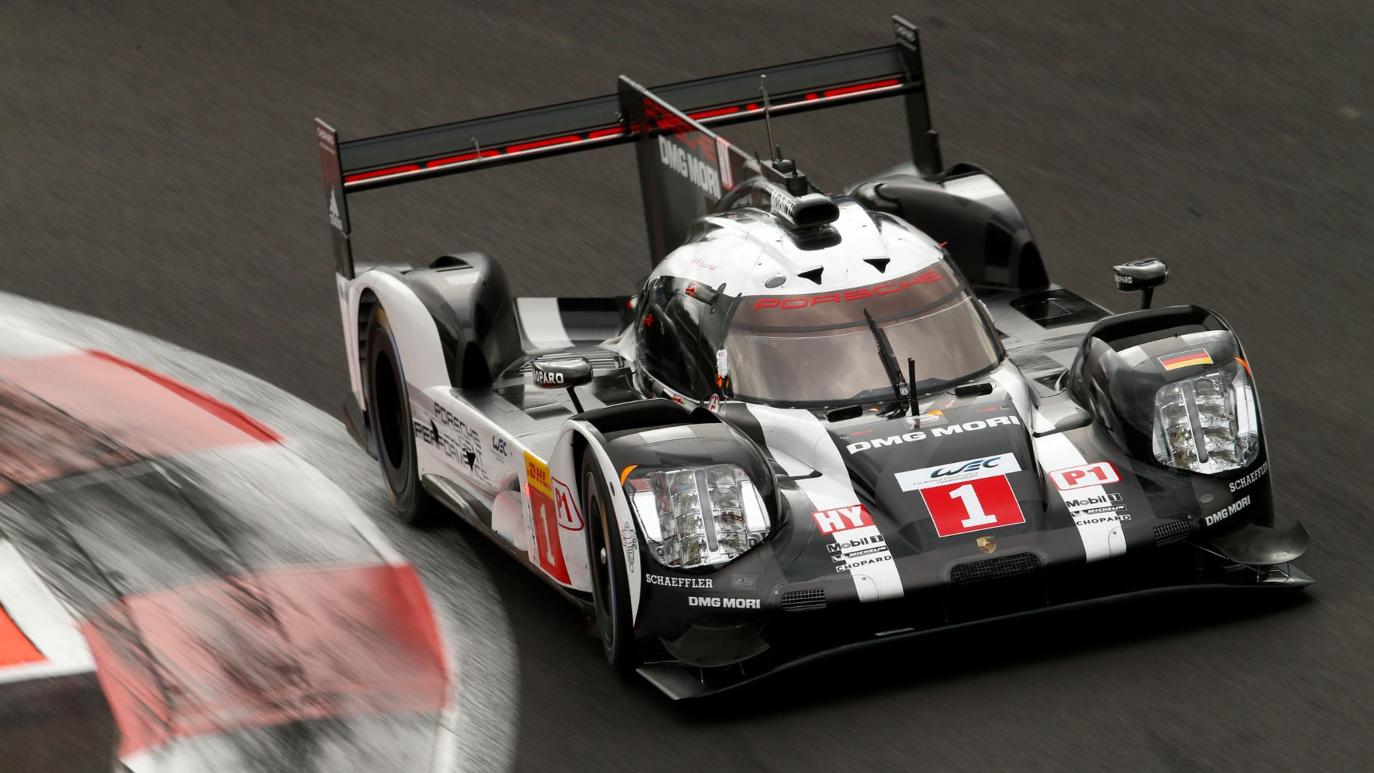 Porsche 919 Hybrid, Porsche Team: Timo Bernhard, Brendon Hartley, Mark Webber