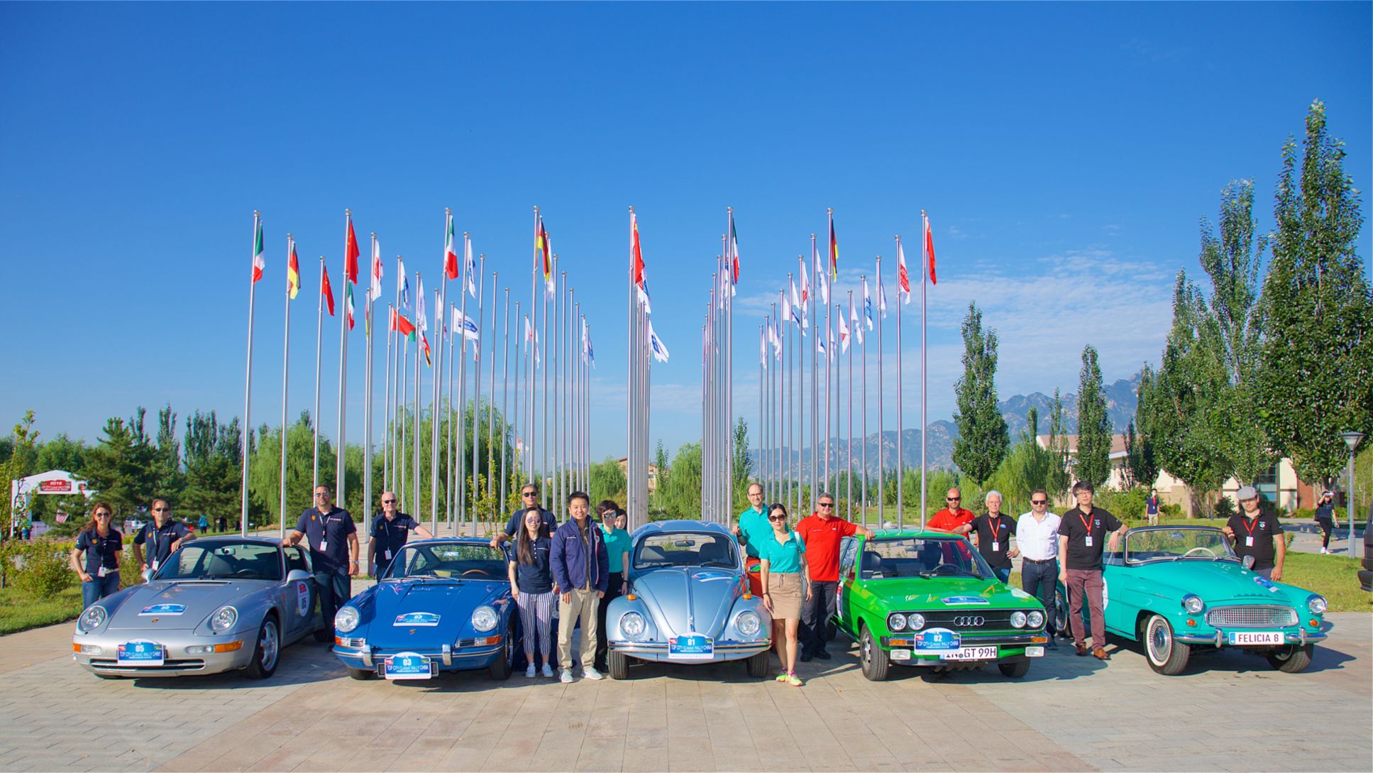 Starting team Volkswagen Group: from left: Porsche, Volkswagen, Audi and Skoda