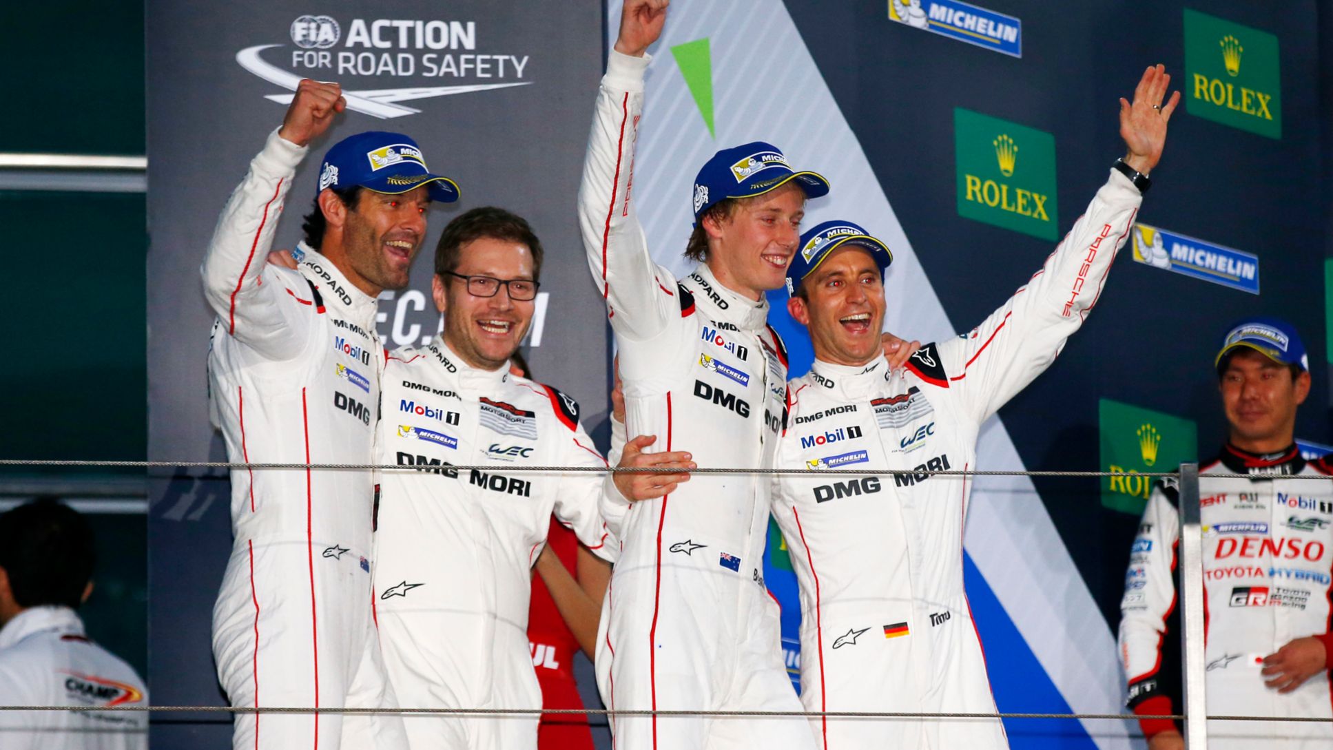 Shanghai (CN) 2016: Porsche Team: Mark Webber, Andreas Seidl, Team Principal Porsche Team, Brendon Hartley, Timo Bernhard (l-r)