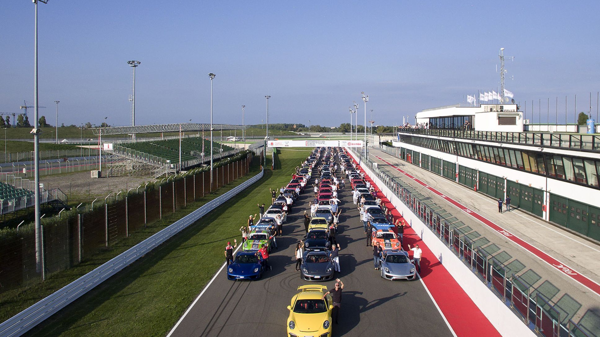 Parata Porsche Festival 2016