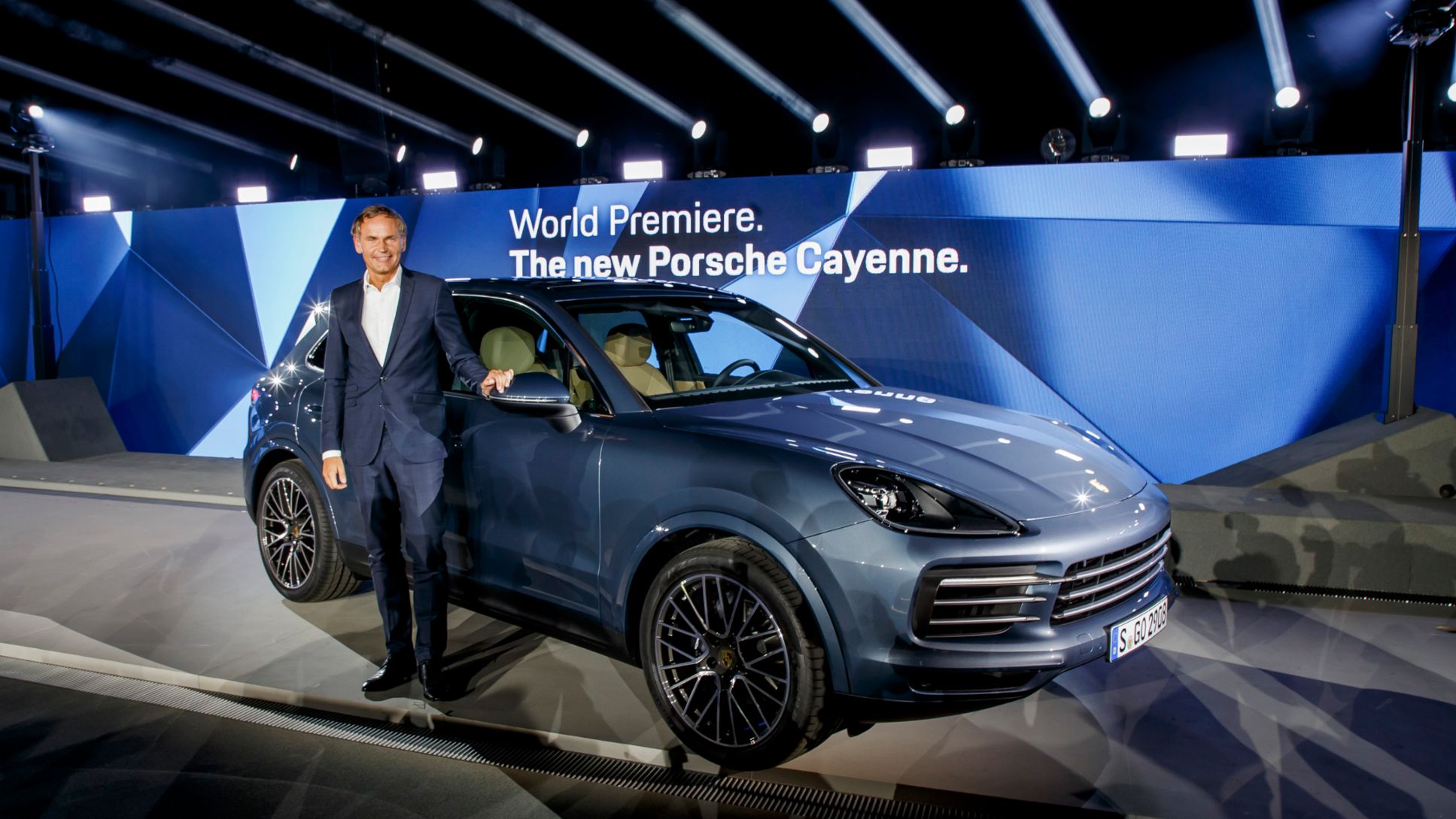 World premiere in Stuttgart-Zuffenhausen: Oliver Blume, Chairman of the Executive Board Dr. Ing. h.c. F. Porsche AG, presents the new Cayenne.