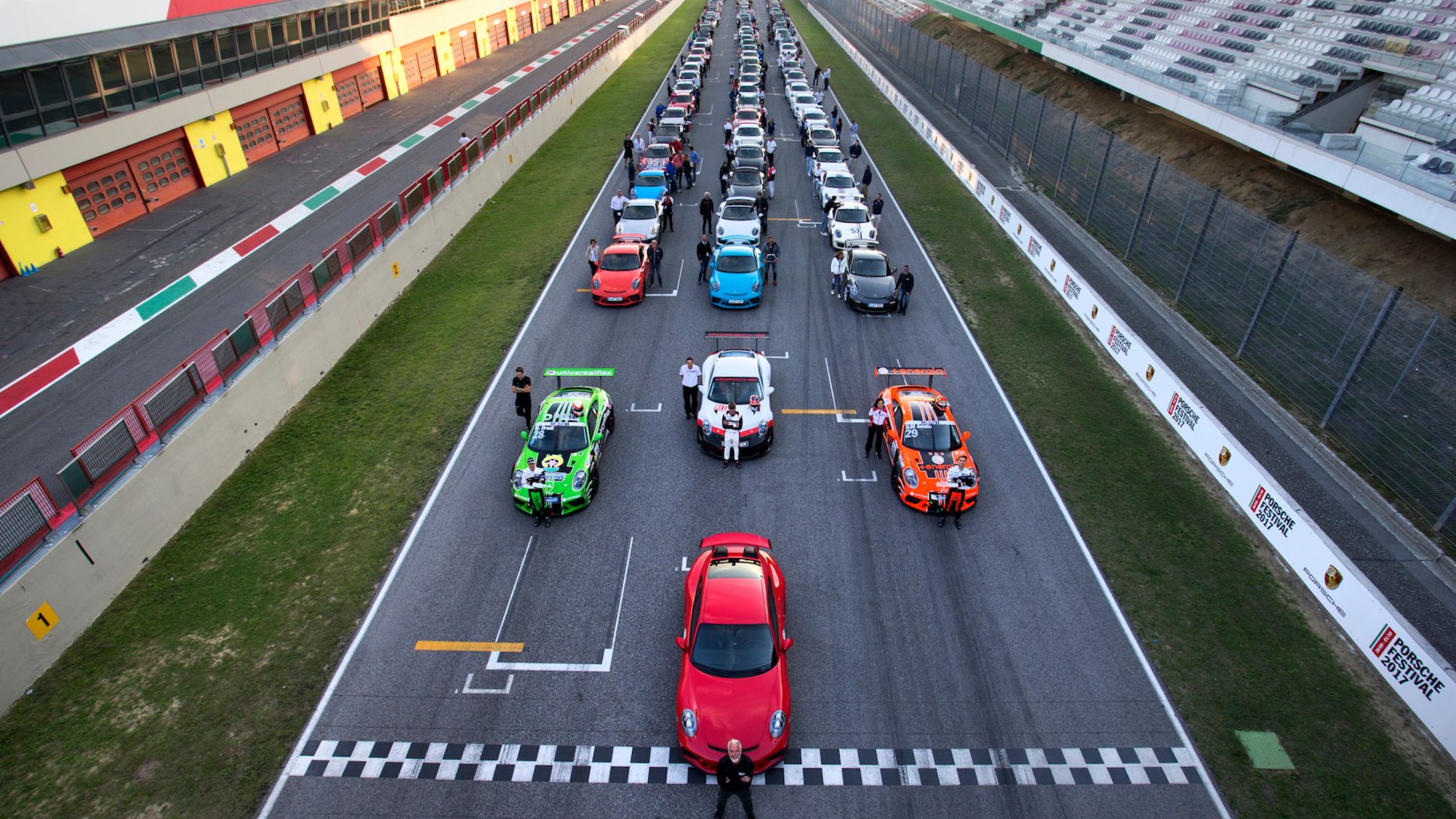 06_Mugello_PorscheFestival_parata01
