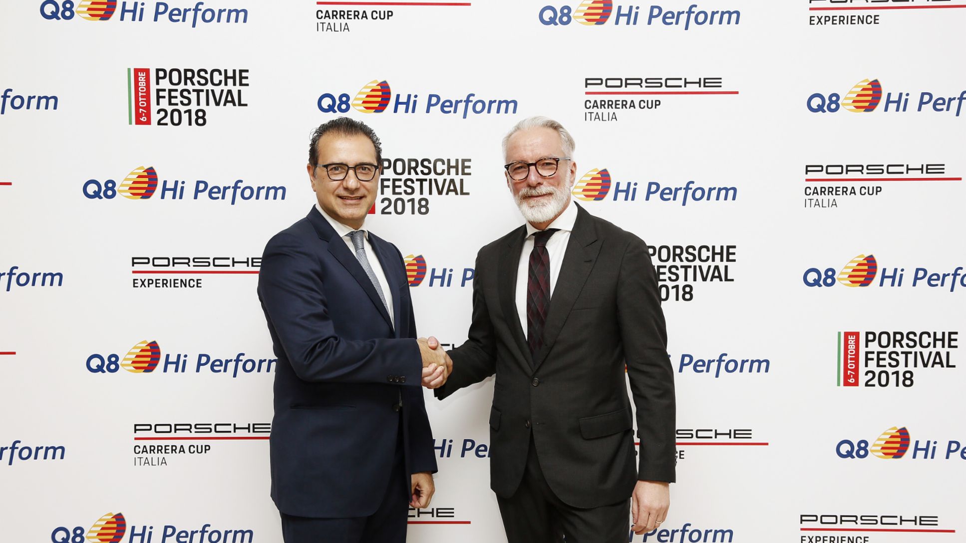 Da sx: Azzam Almutawa (Amministratore Delegato Kuwait Petroleum Italia) e Pietro Innocenti (Direttore Generale Porsche Italia)