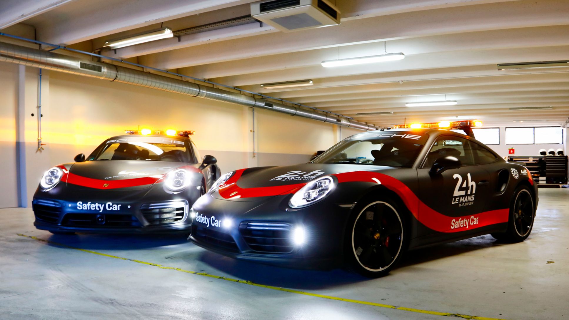 Porsche 911 Turbo, Safety Car FIA WEC and 24h Le Mans