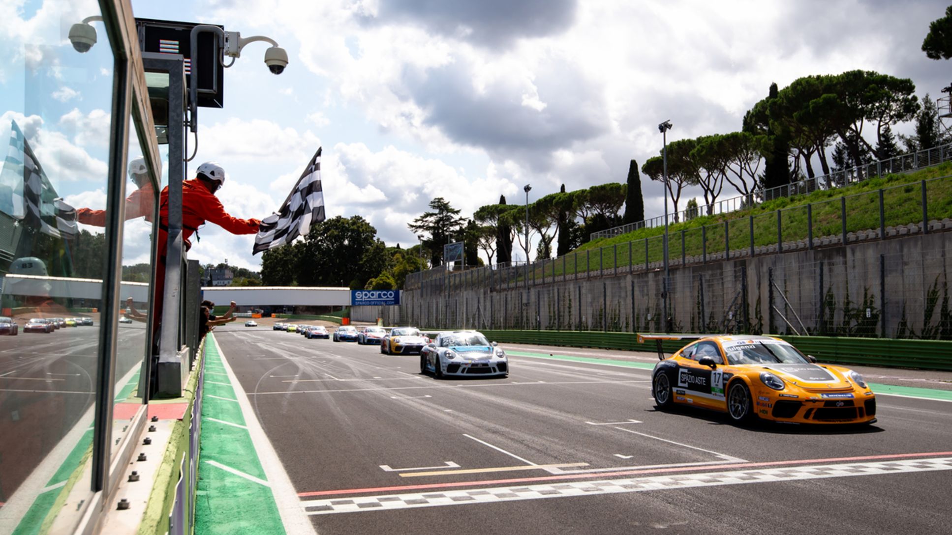 Porsche Carrera Cup Italia, successo di Fulgenzi in gara 2 a Vallelunga