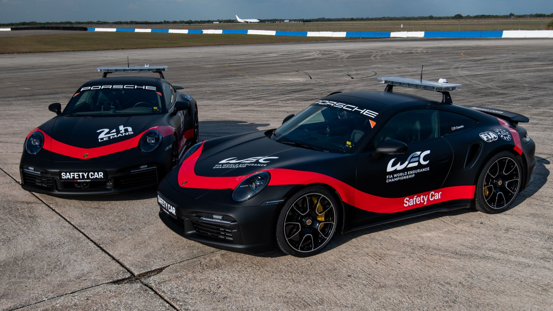 911 Turbo S: New Porsche Safety-Car for the FIA World Endurance Championship inclusive the 24 hours of Le Mans