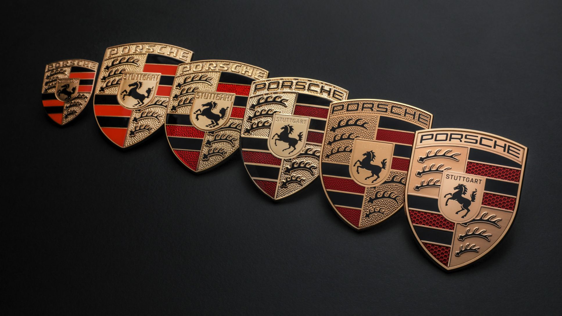 Porsche Crest, 2023, Porsche AG