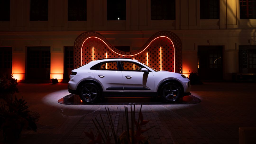 El Porsche Macan Electric brilla en la Gala Vogue Colombia