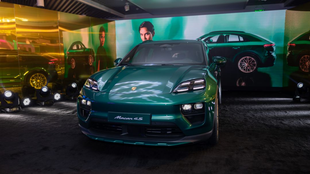 Porsche Saudi Arabia presents three Arabian exclusives with the Macan Gems Collection