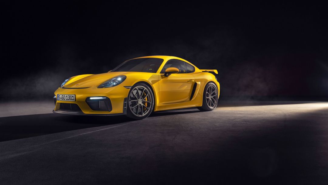 Optimized for the racetrack: The 718 Cayman GT4