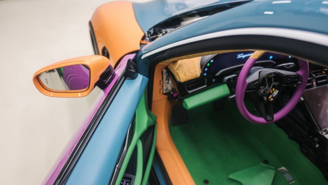Nuevo art car: un deportivo eléctrico sostenible con diseño inspirado en zapatillas