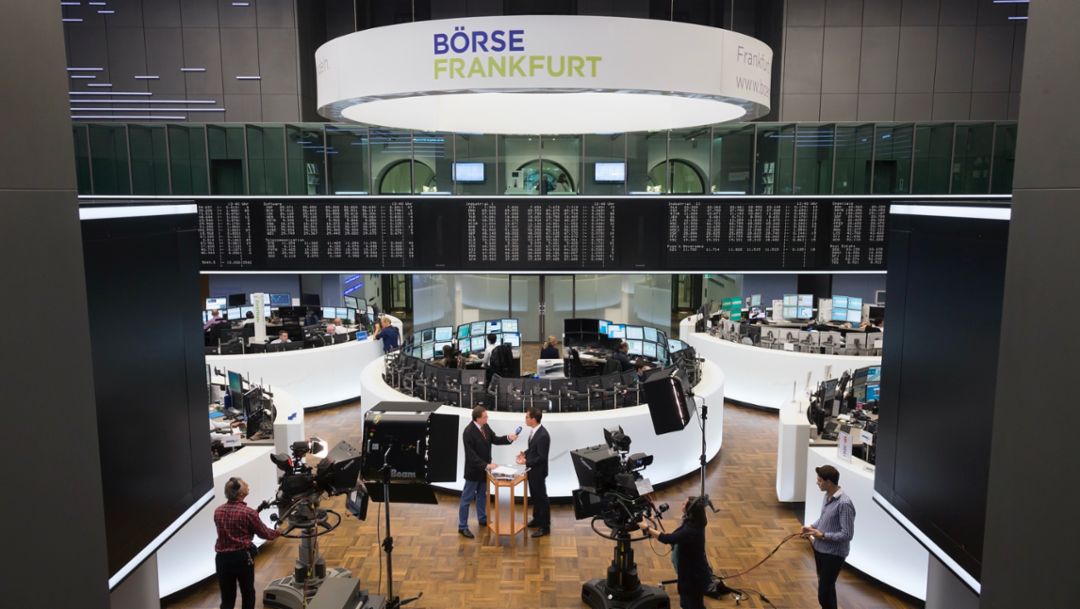 Frankfurt Stock Exchange, DAX entry, Frankfurt am Main, Germany, 2022, Porsche AG