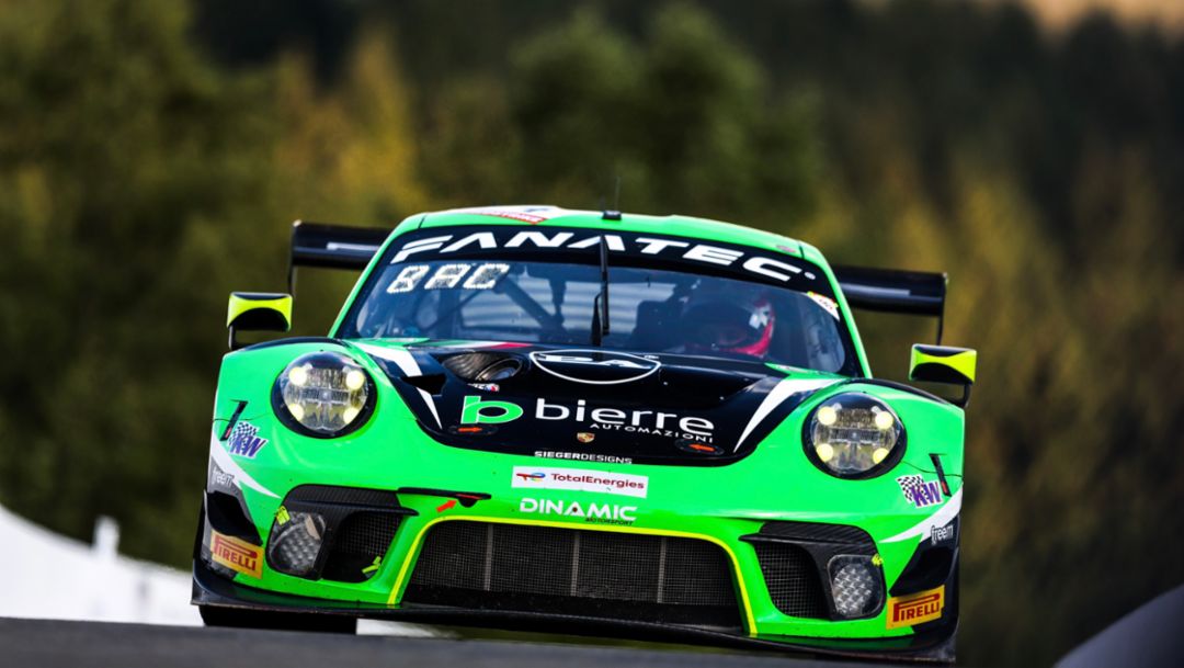 Second grid row for the fastest Porsche at the Spa 24-hour race