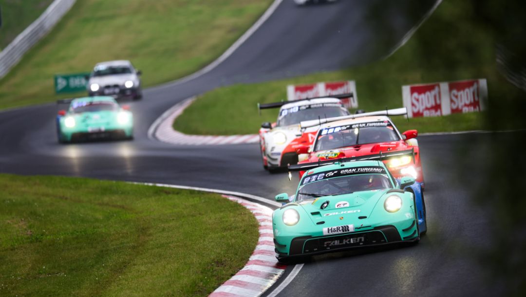 Julien Andlauer (F), Klaus Bachler (A), Sven Müller (D), Alessio Picariello (B), Falken Motorsports (#33), Porsche 911 GT3 R, 24-hour race, Nürburgring, 2024, Porsche AG