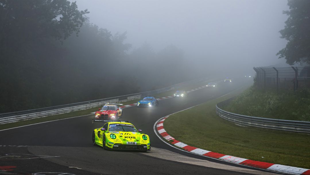 Porsche 911 GT3 R, Manthey EMA (#911), Laurens Vanthoor (B), Thomas Preining (A), Kevin Estre (F), Ayhancan Güven (TR), 24-hour race, Nürburgring, 2024, Porsche AG