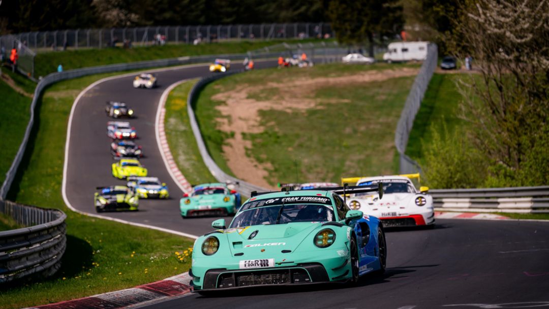 Porsche 911 GT3 R, Falken Motorsports (#33), Julien Andlauer (F), Klaus Bachler (A), Sven Müller (D), Alessio Picariello (B), 24-hour race, Nürburgring, Germany, 2024, Porsche AG