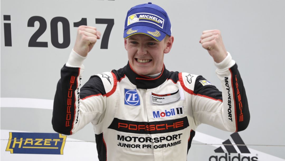 Porsche Carrera Cup: Double victory for Dennis Olsen