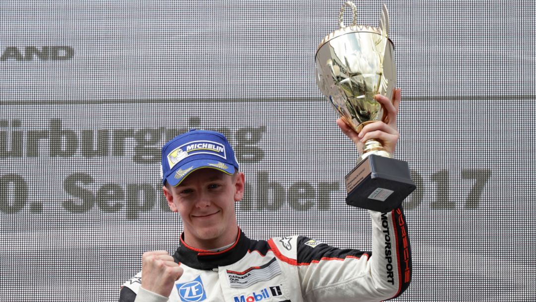 Olsen wins at the Nürburgring