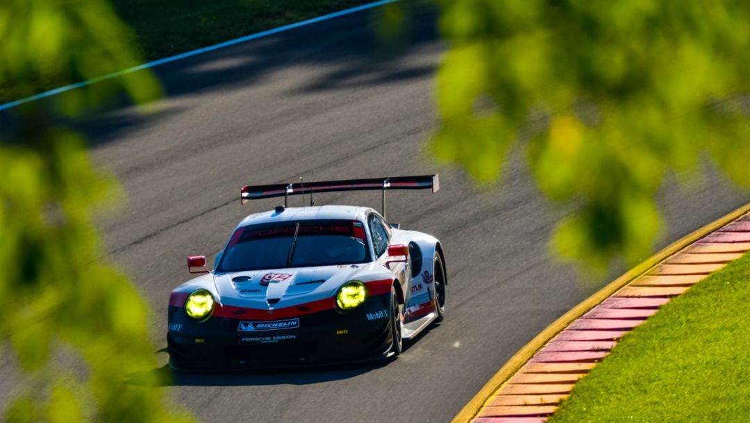 Best-placed 911 RSR finishes sixth