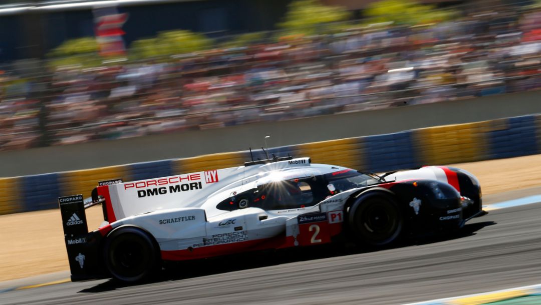 Porsche 919 Hybrid tops the time sheets in practice
