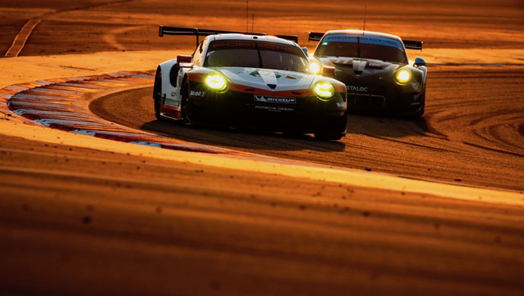 Porsche pilots face catch-up race in title fight