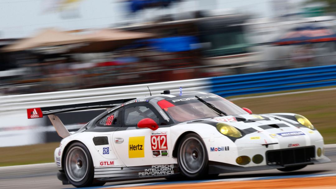 Porsche 911 RSR third in Florida