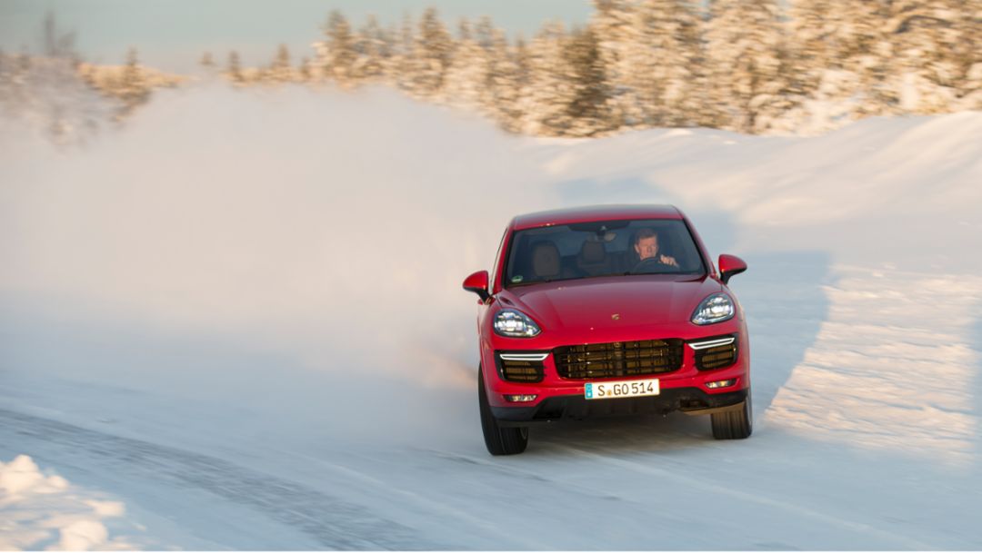 Walter Roehrl, Cayenne Turbo S, Skelleftea, Sweden, 2015, Porsche AG