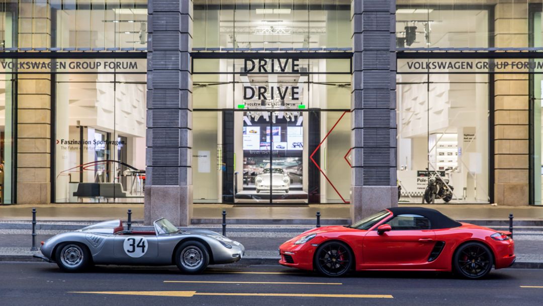 Porsche opens brand exhibit