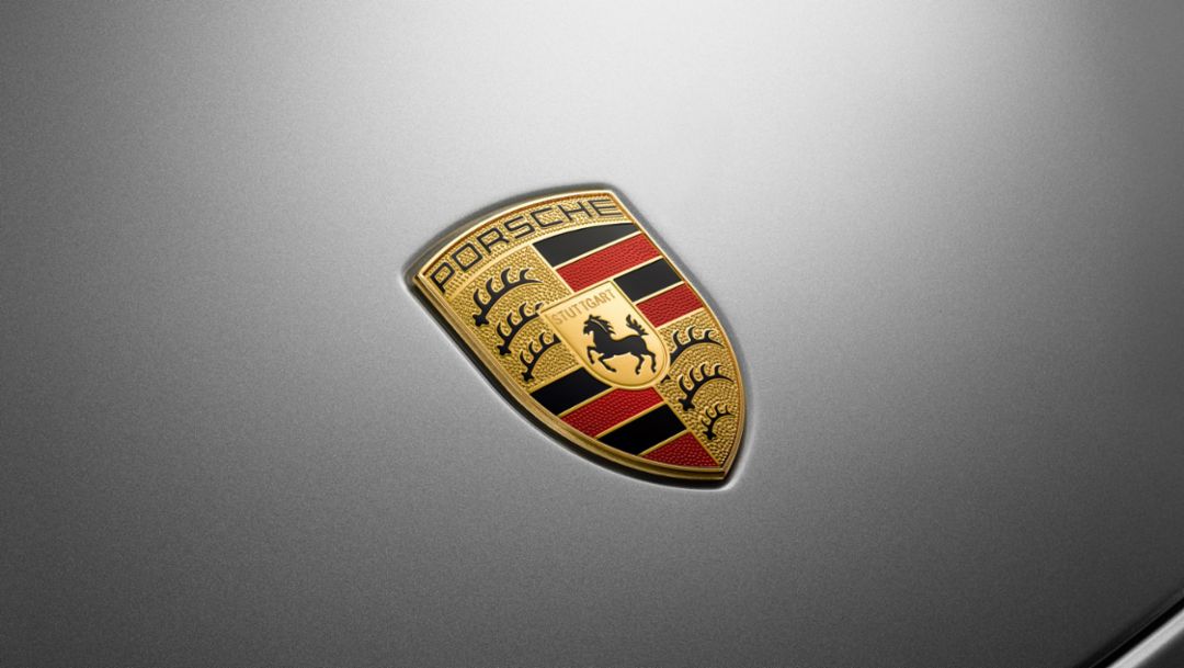 Alternative invoice channels at Dr. Ing. h.c. F. Porsche AG - Porsche  Newsroom