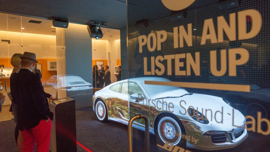 Porsche opens pop-up store in New York