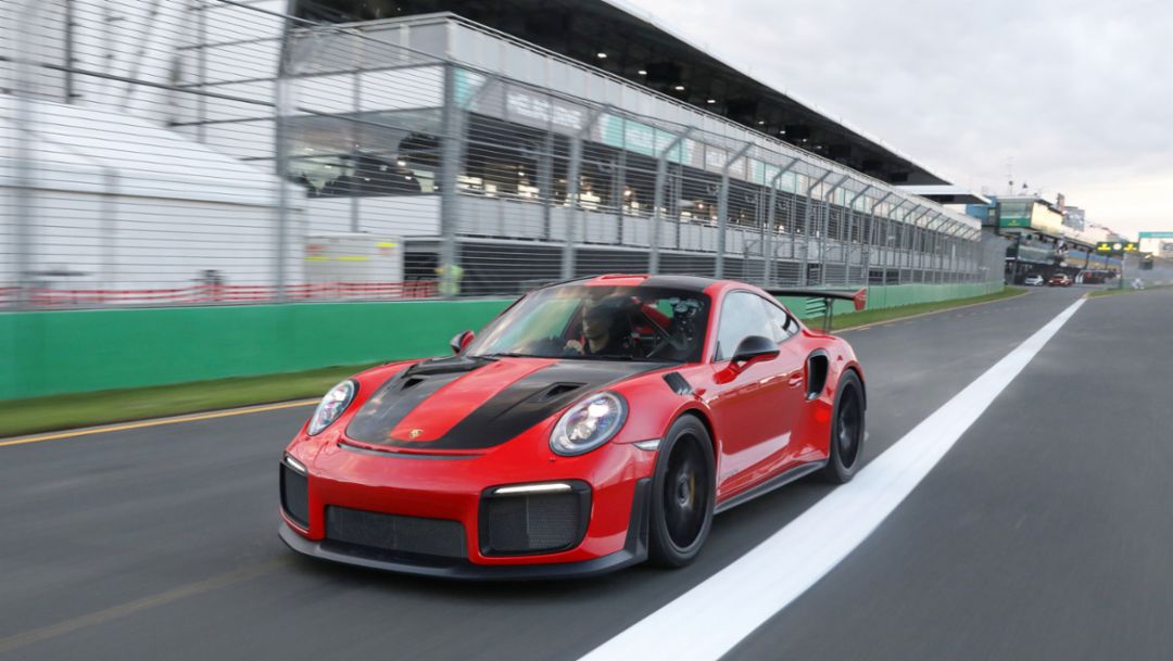 911 GT2 RS,  Albert Park Circuit, Melbourne, Australien, 2018, Porsche AG