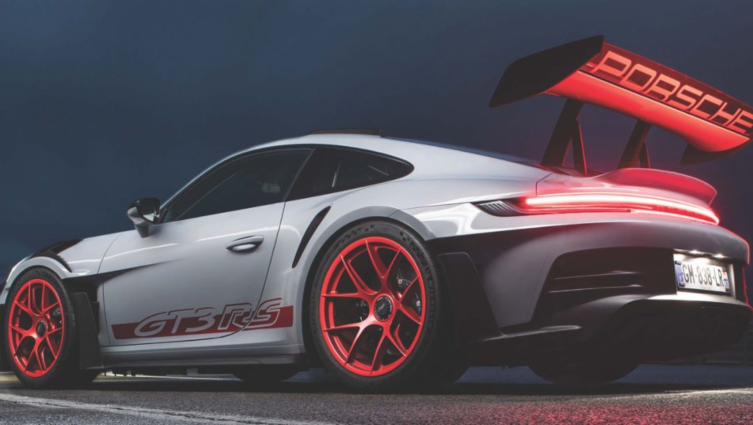 Porsche 911 GT3 RS, la reine des sportives &eacute;lue par Motorsport Magazine !