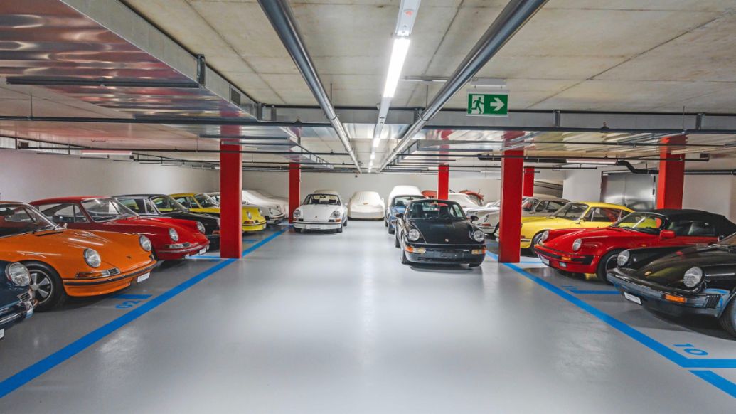 Garage des Porsche Classic Zentrums Genf, 2021, Porsche AG