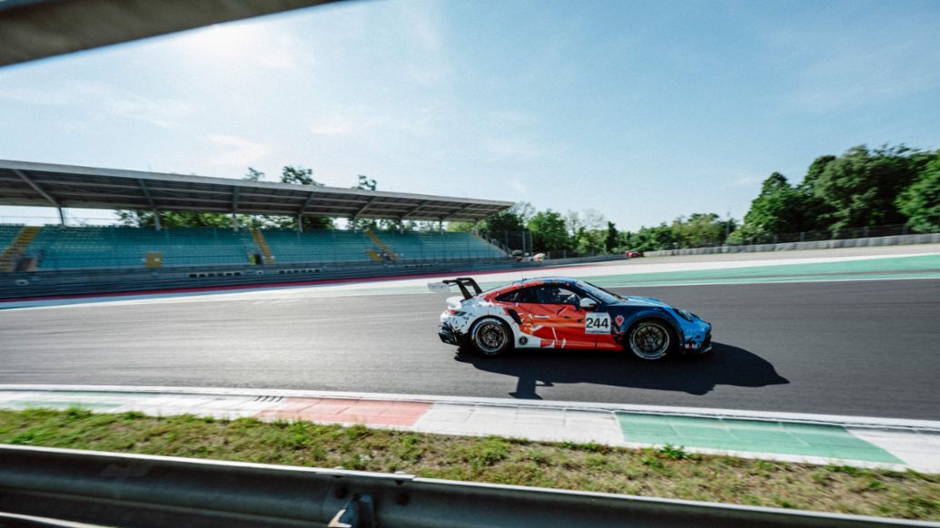 Levin Gelf, Jannes Fittje,&nbsp;Porsche Sprint Challenge Suisse: Endurance, Monza, Italien, 2026, Porsche AG