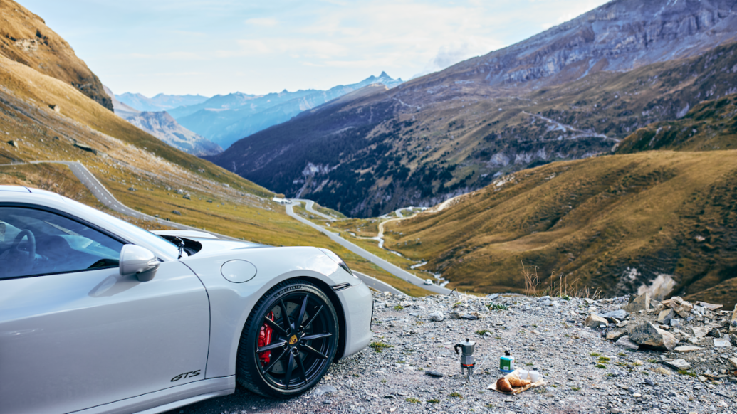 Porsche 911 Carrera GTS, Klausenpass, 2026, Porsche Schweiz AG