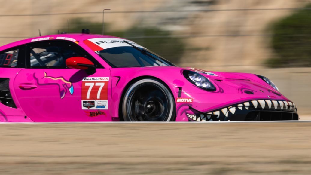 Porsche 911 GT3 R, AO Racing (nº 77), Laurin Heinrich (ALE), Klaus Bachler (Austria), Laguna Seca, campeonato IMSA, 2025, Porsche AG