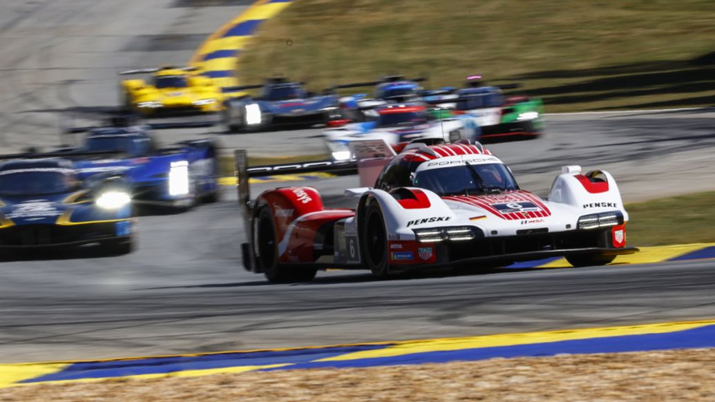 Porsche 963, Porsche Penske Motorsport (nº 6), Matt Campbell (Australia), Mathieu Jaminet (FRA), Laurens Vanthoor (BEL), Petit Le Mans, campeonato IMSA, 2025, Porsche AG