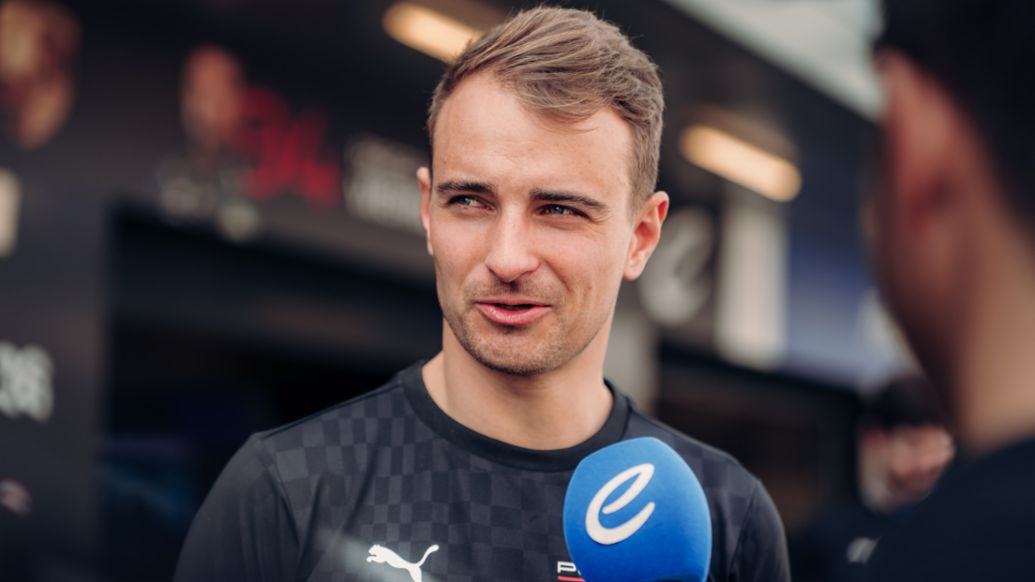 Nico Müller, piloto oficial del equipo Porsche Fórmula E, 2ª carrera del E-Prix de Yeda, 2026, Porsche AG
