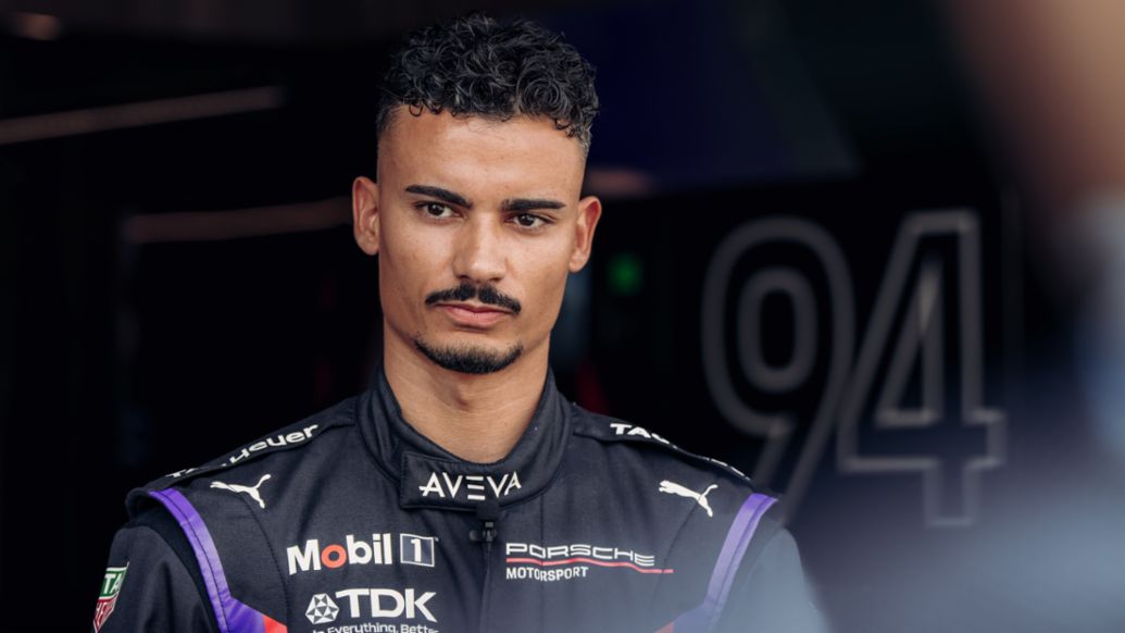 Pascal Wehrlein, piloto oficial del equipo Porsche Fórmula E, 2ª carrera del E-Prix de Yeda, 2026, Porsche AG