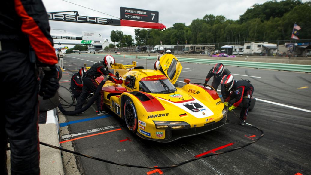 Porsche 963, Porsche Penske Motorsport (n&ordm; 7), Julien Andlauer (FRA), Felipe Nasr (BRA), Road America, campeonato IMSA, 2026, Porsche AG