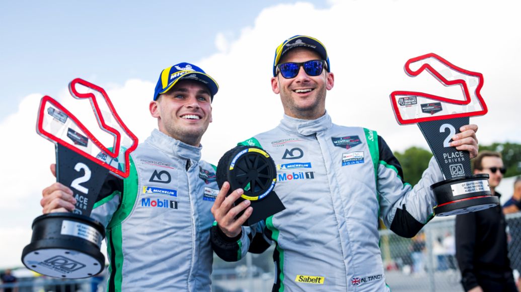 Harry King (GB), Nick Tandy (GB) (i-d), AO Racing (n&ordm; 77), Road America, campeonato IMSA, 2026, Porsche AG